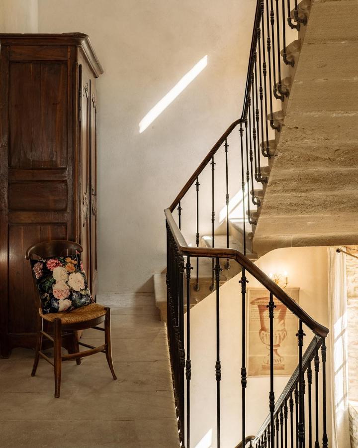 LA FUGUE -Demeure historique située dans un château fort -Proche de UZES et NIMES Brignon Exterior foto